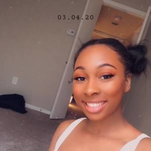 Meet your Posher, Sanora